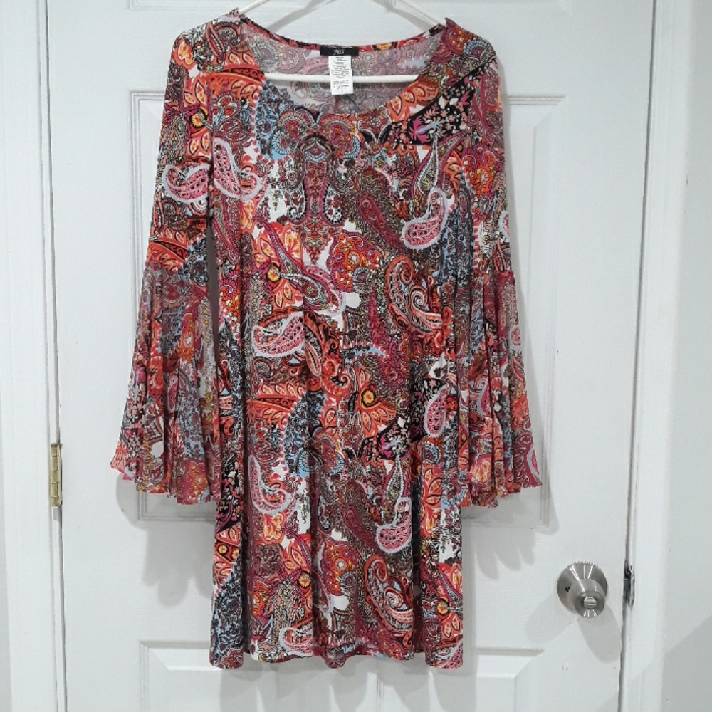 Dress - Picture 2 of 6